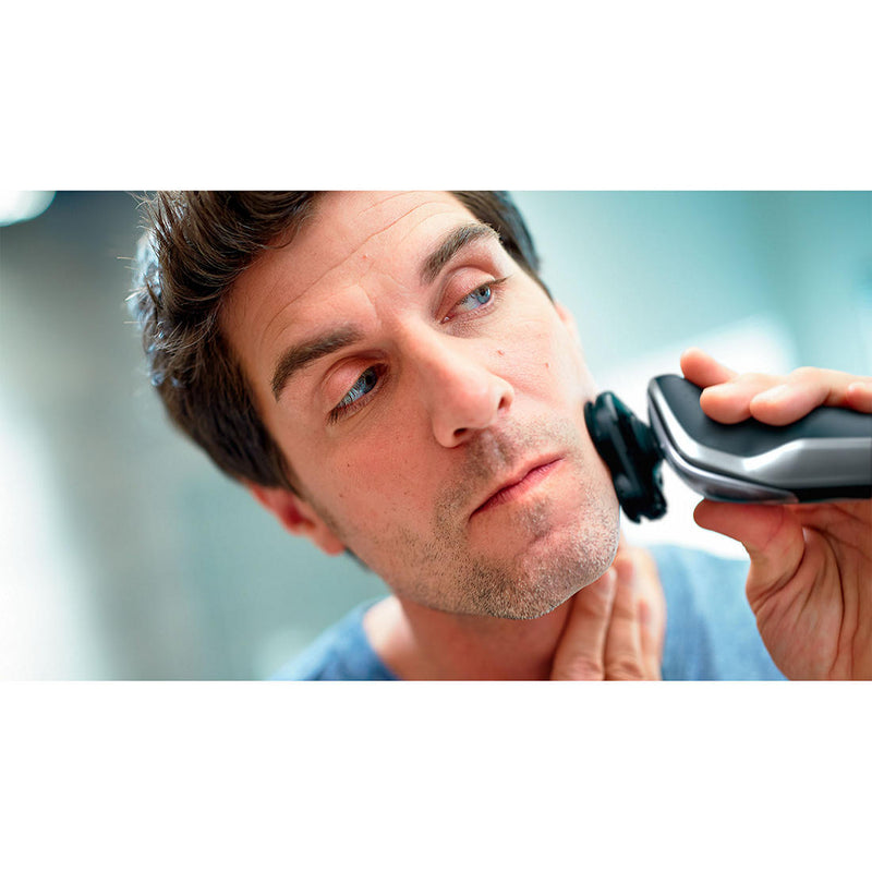 Philips Norelco Series 5000 Shaver 5675 244170