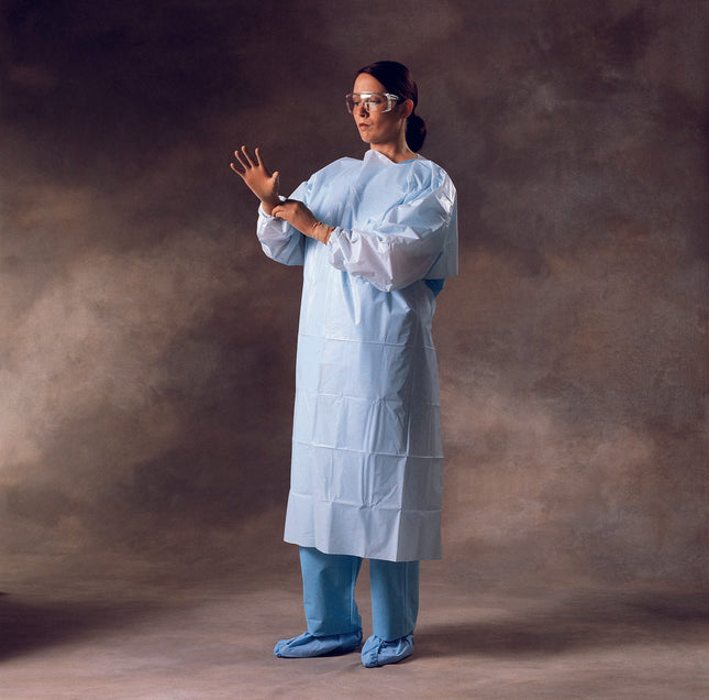 O&M Halyard Inc | Protective Procedure Gown Blue NonSterile ASTM F1671 Disposable | 69316-12