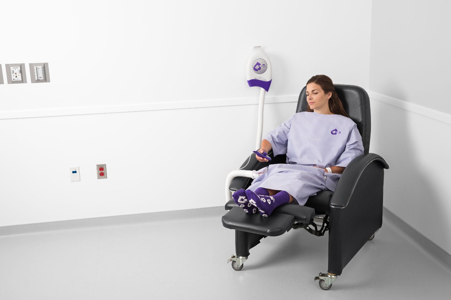 Comfort Warming Gown with Booties – SurgiMac Dental Supply